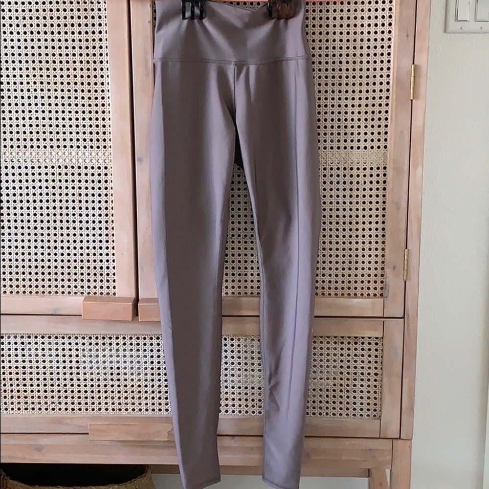 High-Waist Airbrush Legging - Alo Yoga - Medium